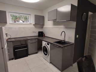 Eladó 75 m²-escsaládi ház Pusztaszabolcs, Mária út: 61'900'000 Ft