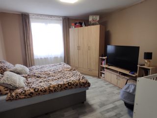 Eladó 75 m²-escsaládi ház Pusztaszabolcs, Mária út: 61'900'000 Ft