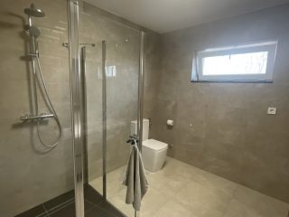 Eladó 168 m²-escsaládi ház Ráckeresztúr, Vörösmarty utca: 165'000'000 Ft