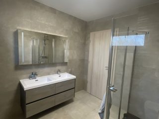 Eladó 168 m²-escsaládi ház Ráckeresztúr, Vörösmarty utca: 165'000'000 Ft