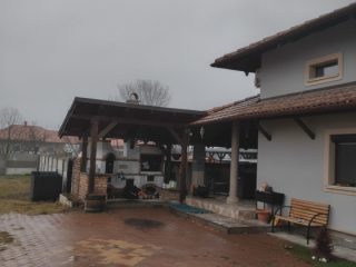 Eladó 143 m²-escsaládi ház Ráckeve, Galamb utca: 140'000'000 Ft