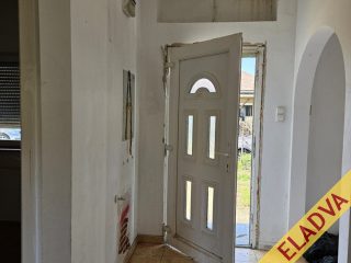 Eladó 58 m²-escsaládi ház Ráckeve, Köztársaság utca: 29'000'000 Ft