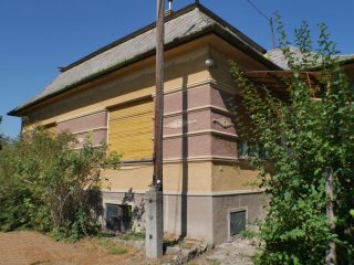 Eladó 100 m²-escsaládi ház Ráckeve, Penny mögött utca: 49'000'000 Ft