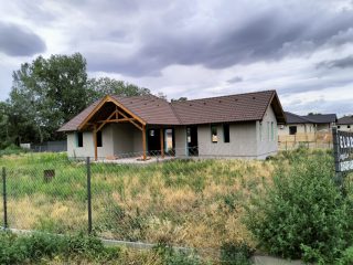 Eladó 130 m²-escsaládi ház Ráckeve, Ráckeve utca: 120'000'000 Ft