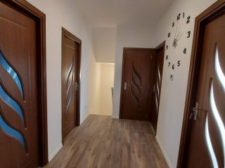 Eladó 134 m²-essorház Simontornya, Frekventált utca: 48'900'000 Ft