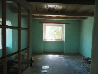 Eladó 48 m²-escsaládi ház Simontornya, Templom közelében: 4'000'000 Ft