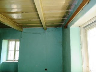 Eladó 48 m²-escsaládi ház Simontornya, Templom közelében: 4'000'000 Ft