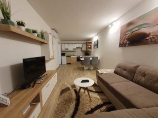 Eladó 54 m²-estársasházi lakás Siófok (Ezüstpart) , Liszt Ferenc sétány: 84'000'000 Ft