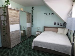 Eladó 160 m²-escsaládi ház Siófok, KILITI: 109'000'000 Ft