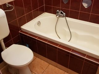 Eladó 130 m²-estársasházi lakás Siófok (Siófok) , Központi utca: 67'900'000 Ft