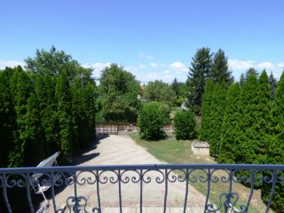 Eladó 168 m²-escsaládi ház Siófok, Szabadifürdő: 150'000'000 Ft