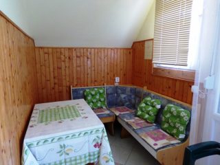 Eladó 168 m²-escsaládi ház Siófok, Szabadifürdő: 150'000'000 Ft