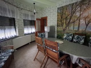 Eladó 123 m²-escsaládi ház Siófok, Szabadifürdő: 150'000'000 Ft