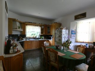 Eladó 361 m²-escsaládi ház Solymár, Hutweide: 197'000'000 Ft