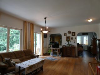 Eladó 361 m²-escsaládi ház Solymár, Hutweide: 197'000'000 Ft