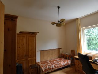 Eladó 361 m²-escsaládi ház Solymár, Hutweide: 197'000'000 Ft