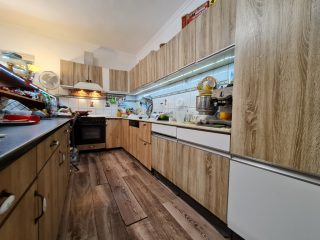 Eladó 152 m²-escsaládi ház Sóskút, Mártírok útja: 79'900'000 Ft