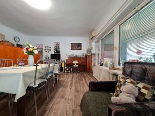 Eladó 152 m²-escsaládi ház Sóskút, Mártírok útja: 79'900'000 Ft