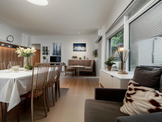 Eladó 152 m²-escsaládi ház Sóskút, Mártírok útja: 79'900'000 Ft