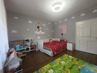 Eladó 88 m²-escsaládi ház Sülysáp, Árpád utca környéke: 64'900'000 Ft