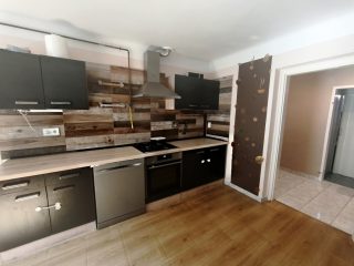 Eladó 88 m²-escsaládi ház Sülysáp, Árpád utca környéke: 64'900'000 Ft