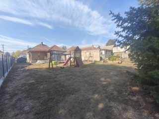 Eladó 88 m²-escsaládi ház Sülysáp, Árpád utca környéke: 64'900'000 Ft