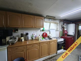 Eladó 120 m²-escsaládi ház Sülysáp, Hunyadi utca környéke utca: 78'900'000 Ft