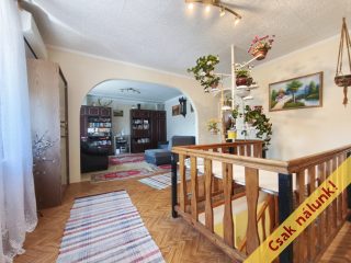 Eladó 120 m²-escsaládi ház Sülysáp, Hunyadi utca környéke utca: 78'900'000 Ft
