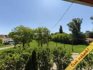 Eladó 120 m²-escsaládi ház Sülysáp, Hunyadi utca környéke utca: 78'900'000 Ft
