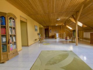 Eladó 265 m²-escsaládi ház Sülysáp, Lövölde utca: 124'900'000 Ft