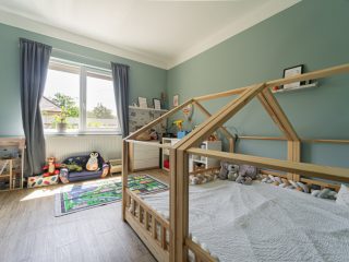 Eladó 76 m²-escsaládi ház Sülysáp, Szőlősnyaraló: 91'900'000 Ft