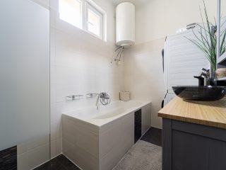 Eladó 76 m²-escsaládi ház Sülysáp, Szőlősnyaraló: 91'900'000 Ft