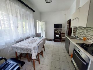 Eladó 173 m²-escsaládi ház Sülysáp, Vak Bottyán utca: 82'000'000 Ft