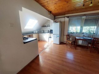 Eladó 173 m²-escsaládi ház Sülysáp, Vak Bottyán utca: 82'000'000 Ft