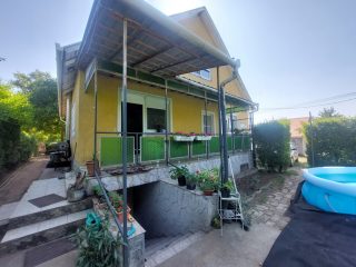 Eladó 173 m²-escsaládi ház Sülysáp, Vak Bottyán utca: 82'000'000 Ft