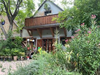 Eladó 81 m²-escsaládi ház Süttő, Szitli dűlő: 27'900'000 Ft