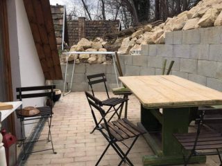 Eladó 81 m²-escsaládi ház Süttő, Szitli dűlő: 27'900'000 Ft