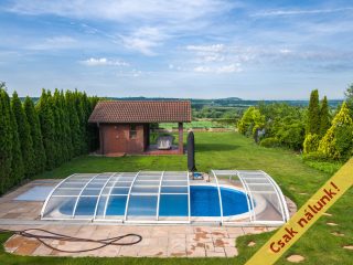 Eladó 222 m²-escsaládi ház Szada, Aranyhegy utca: 194'900'000 Ft