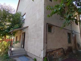 Eladó 185 m²-escsaládi ház Szalkszentmárton, Központi részen: 44'900'000 Ft