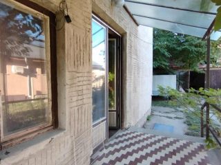 Eladó 185 m²-escsaládi ház Szalkszentmárton, Központi részen: 44'900'000 Ft