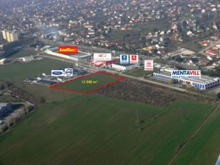 Eladó 4514 m²-estelek Székesfehérvár, Budai utca: 198'616'000 Ft