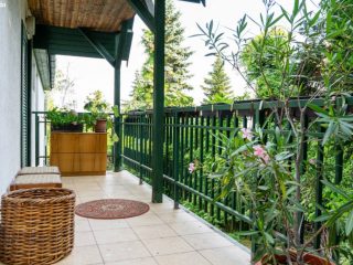 Eladó 175 m²-escsaládi ház Szentendre, Berek utca: 98'000'000 Ft