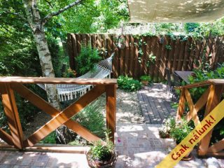 Eladó 135 m²-essorház Szentendre, Hóvirág utca: 148'000'000 Ft