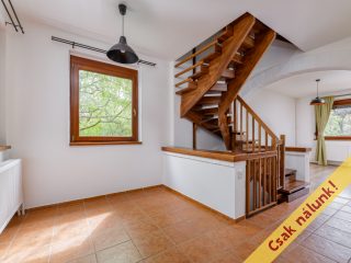 Eladó 135 m²-essorház Szentendre, Hóvirág utca: 149'900'000 Ft