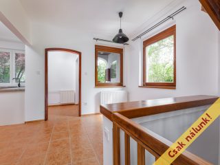 Eladó 135 m²-essorház Szentendre, Hóvirág utca: 149'900'000 Ft