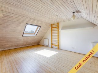 Eladó 135 m²-essorház Szentendre, Hóvirág utca: 149'900'000 Ft