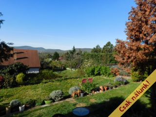 Eladó 117 m²-escsaládi ház Szentendre, Napos sétány: 120'000'000 Ft