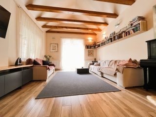 Eladó 240 m²-escsaládi ház Szentendre, Petyina: 156'000'000 Ft