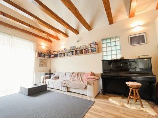 Eladó 240 m²-escsaládi ház Szentendre, Petyina: 156'000'000 Ft