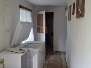 Eladó 110 m²-escsaládi ház Szentgál, Saroktelek: 39'000'000 Ft